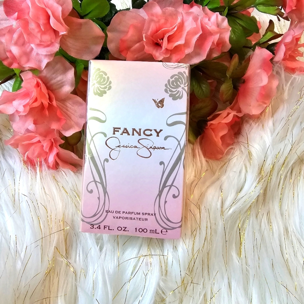 Fancy by Jessica Simpson Eau De Parfum Spray 3.4 oz